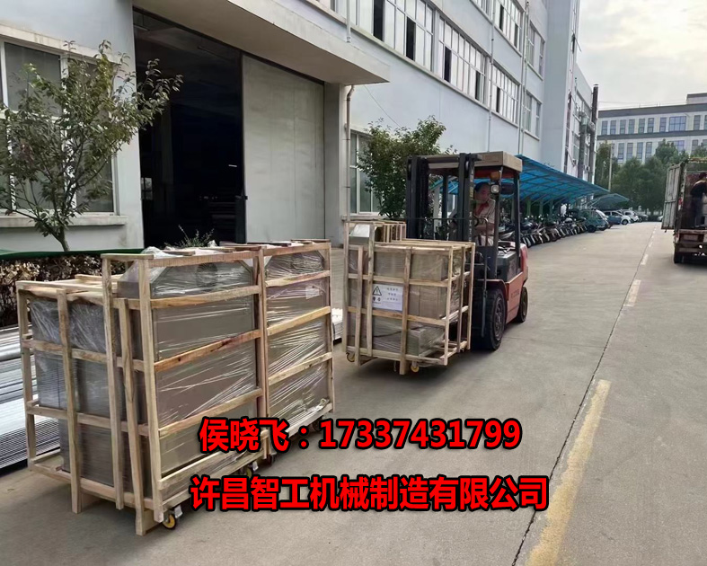 9.14日，板栗連鎖店專車發貨炒板栗機！！！
